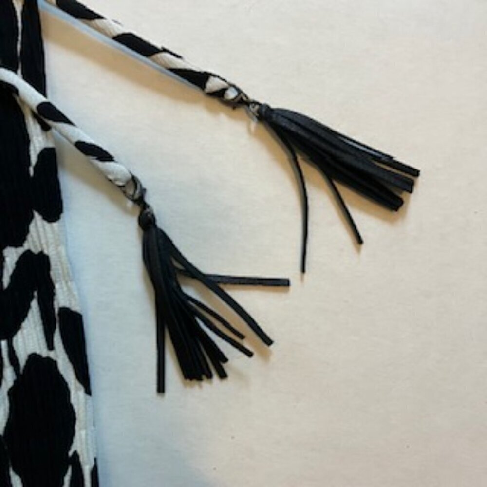 MaxMara black and white floral skirt Size 8 - Picture 4 of 5